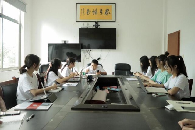 助力乡村振兴 买球赛的十大平台文学院开展三下乡教学与调研活动 助力乡村振兴 买球赛的十大平台文学院开展三下乡教学与调研活动