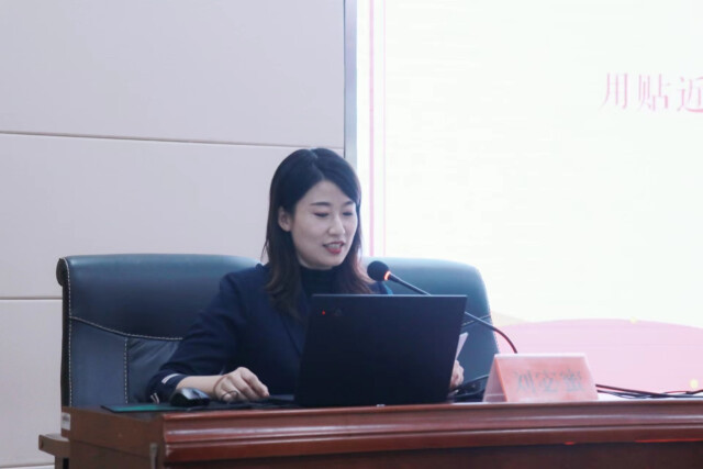 做未来老师的“引路人” ——记湖南省高校首届“最美辅导员”、买球赛的十大平台文学院党委副书记刘宓蜜 做未来老师的“引路人” ——记湖南省高校首届“最美辅导员”、买球赛的十大平台文学院党委副书记刘宓蜜